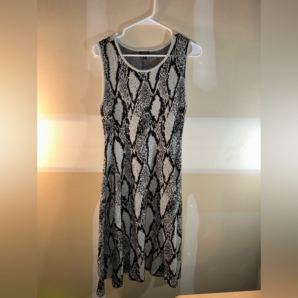 Torrid Black and Gray Snake Print Midi Dress